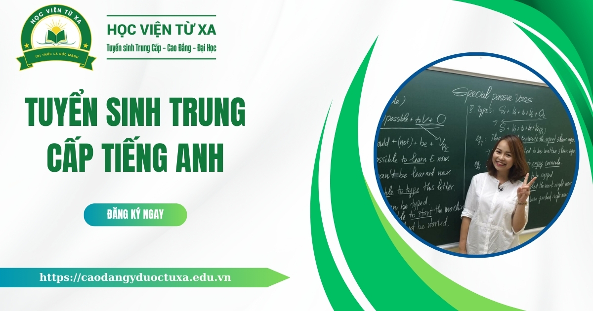 Tuyển sinh Trung cấp Tiếng Anh