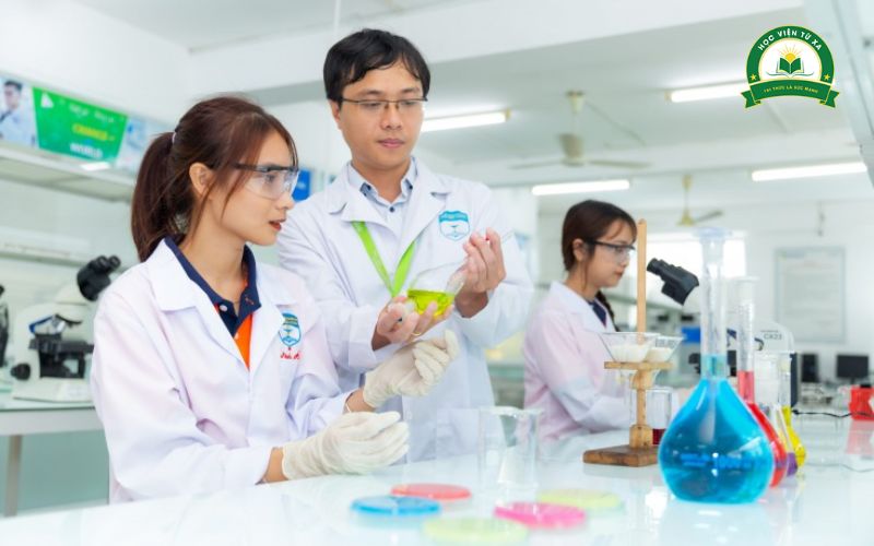 Giá trị bằng Cao đẳng Dược