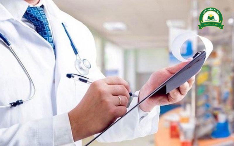 Trung cấp Dược có khó học không?