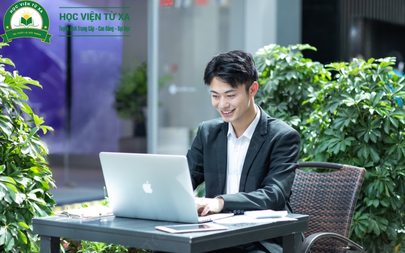Cao đẳng Kế toán doanh nghiệp tại Trường Cao Đẳng Y Dược Từ Xa - Lựa Chọn Tối Ưu Cho Học Viên
