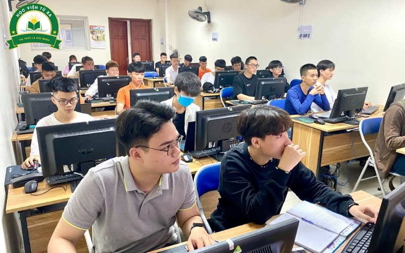Chương Trình, thời gian đào tạo Cao đẳng ngôn ngữ Anh