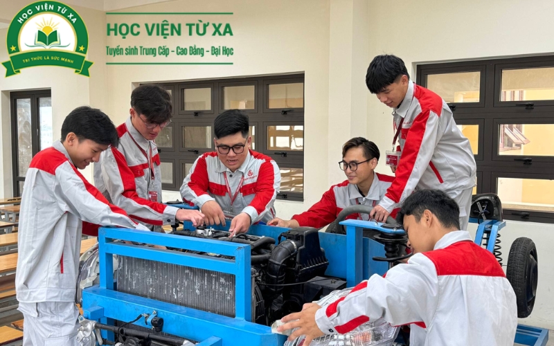 Cơ hội việc làm sau khi hoàn thành chương trình Liên thông Cao đẳng Điện Công Nghiệp
