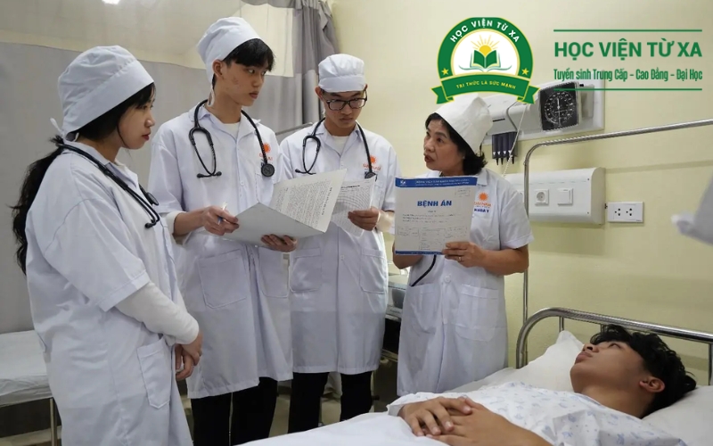 Trung cấp Y sĩ đa khoa Từ xa mới nhất là gì?