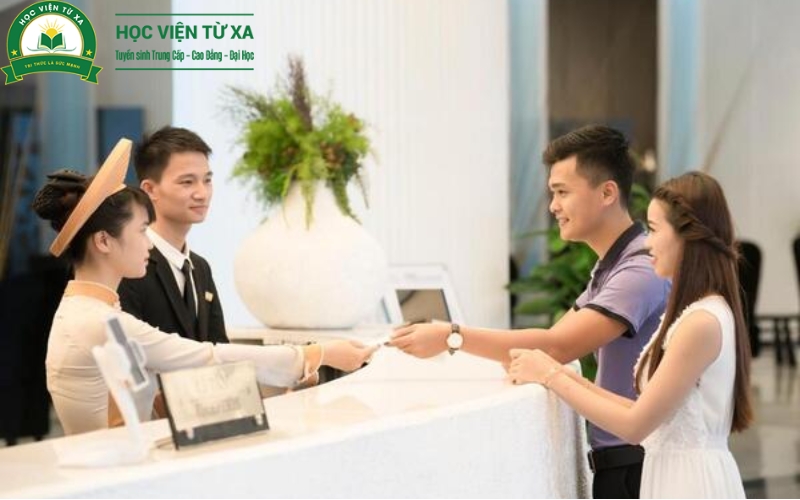 Cao đẳng Quản trị khách sạn là gì?