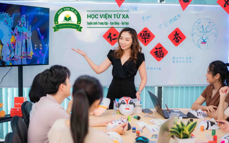 Chương trình học Cao đẳng Thiết kế đồ họa tại Trường Cao đẳng Y Dược Từ Xa