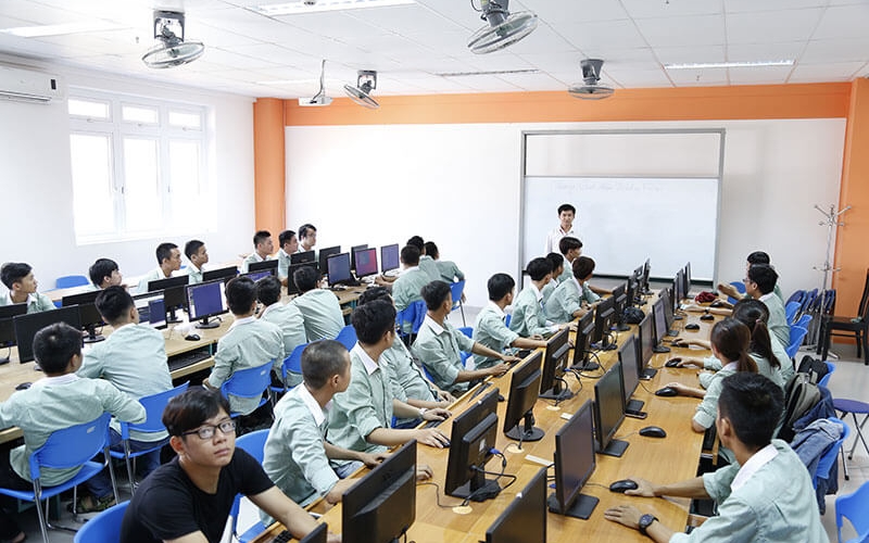 Lợi ích khi học Cao đẳng Quản trị mạng máy tính