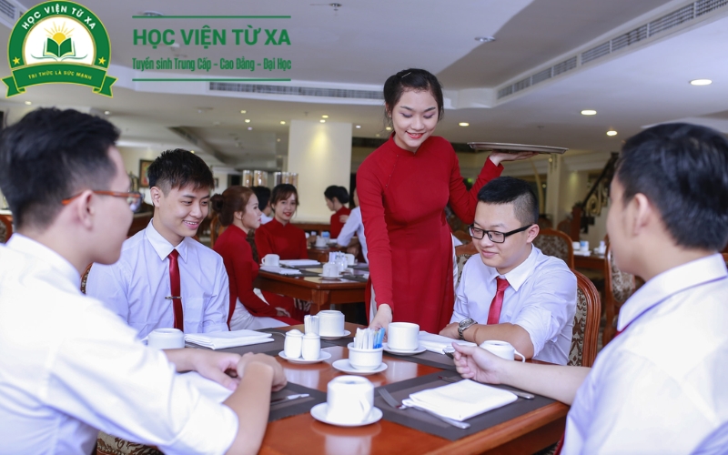 Mục tiêu đào tạo Cao đẳng Quản trị nhà hàng