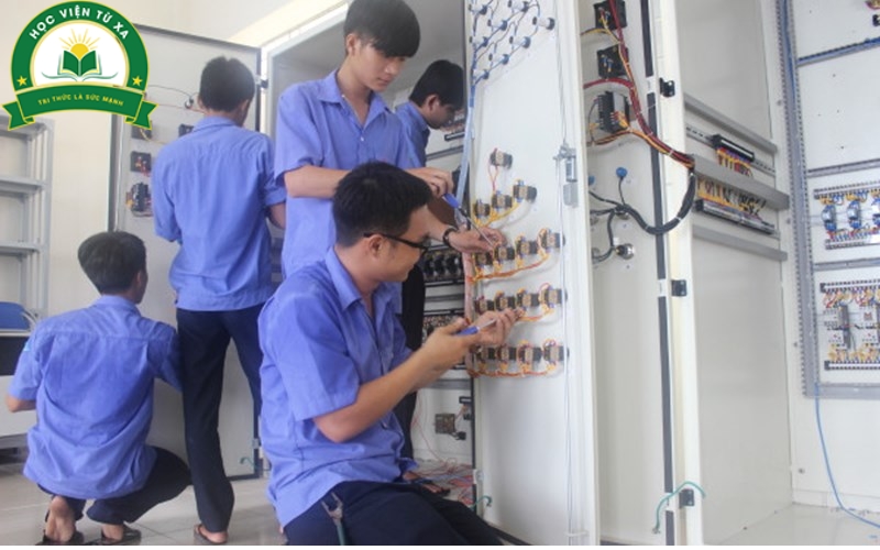 Mục tiêu đào tạo Trung cấp Điện Công Nghiệp