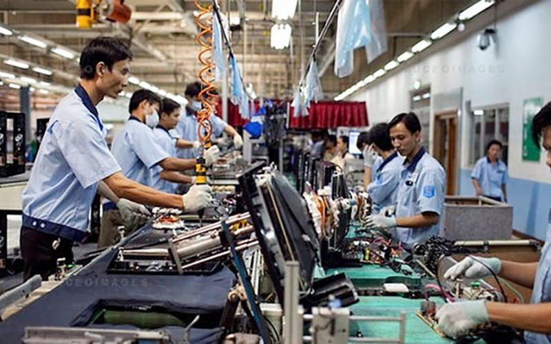 Học Cao đẳng Điện tử công nghiệp có khó lắm không?