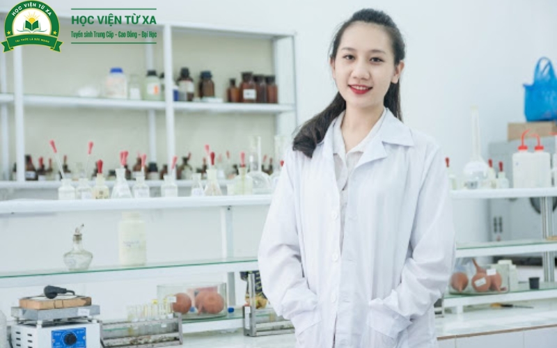 Ở Bình Phước muốn học Trung Cấp dược Vừa học Vừa làm thì học ở đâu?