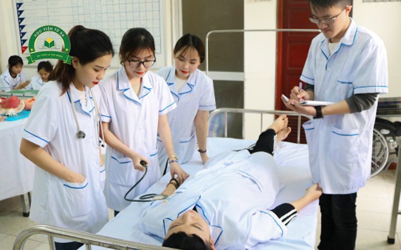 Chương trình khung Trung cấp Y học cổ truyền từ xa