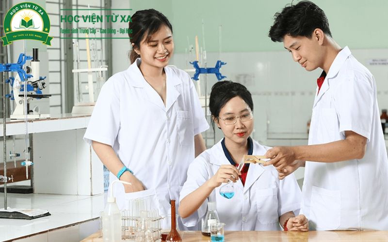 Thông tin tuyển sinh Trung cấp Dược Cấp Tốc tại Trường Cao Đẳng Y Dược Từ Xa