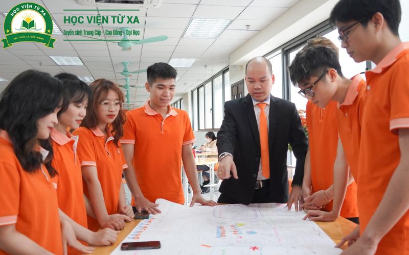 Tìm hiểu về Trung cấp Quản trị doanh nghiệp vừa và nhỏ Cấp tốc