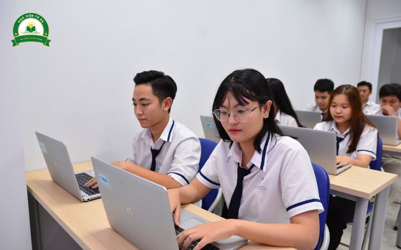 Mục tiêu của chương trình đào tạo Công nghệ thông tin