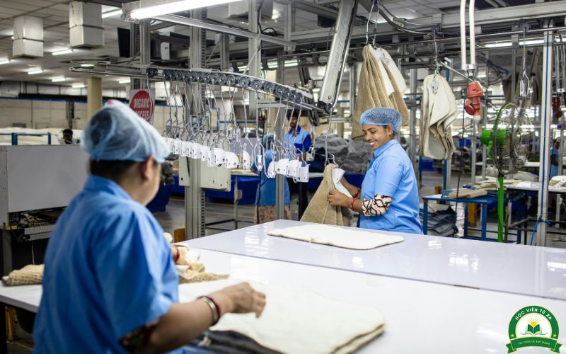 Trung cấp Kỹ thuật chế biến món ăn là gì?