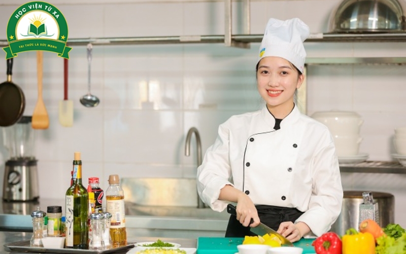 Học phí Cao đẳng Quản trị Nhà hàng Online bao nhiêu?