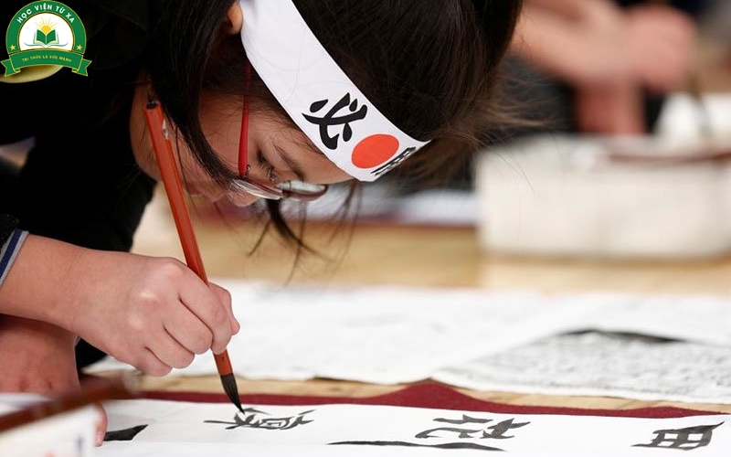 Cơ hội việc làm sau khi học Cao đẳng ngành Tiếng Nhật online 