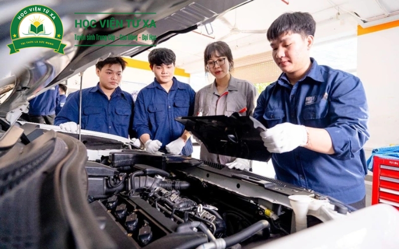 Thời gian đào tạo liên thông ngành Công nghệ ô tô bao lâu ra trường?