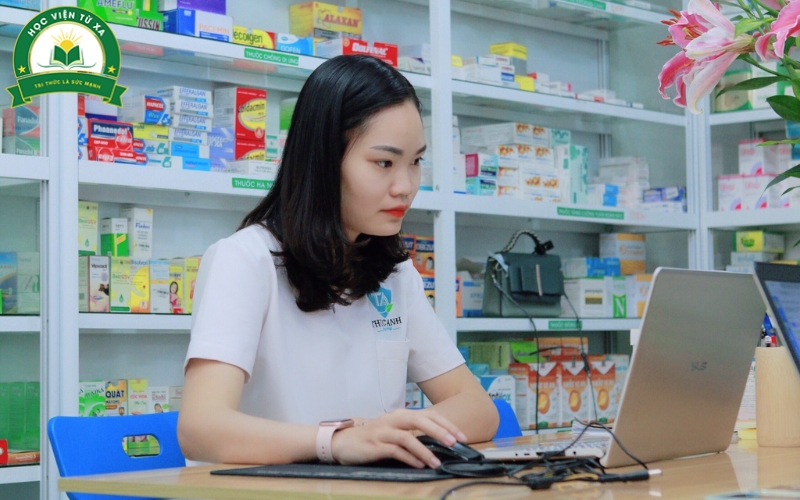 Thời gian đào tạo Văn bằng 2 ngành Dược sĩ bao lâu ra trường?