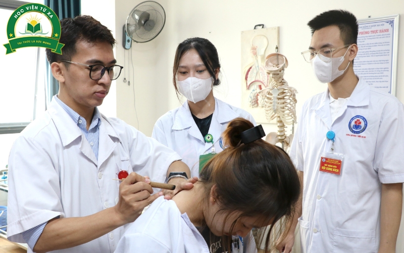 Học phí học từ xa Trung cấp Y học cổ truyền bao nhiêu?