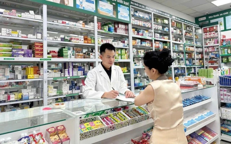 Sau khi học từ xa Trung cấp Dược sĩ ra trường làm gì?