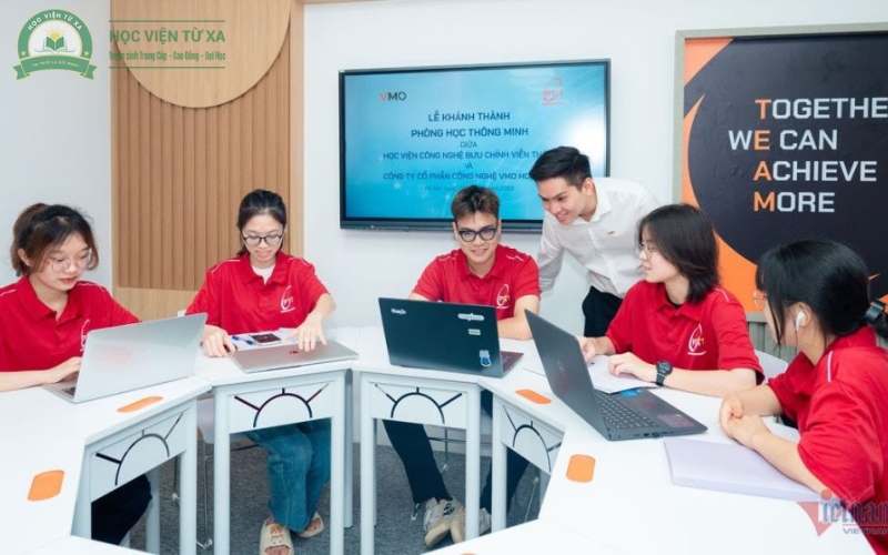 Đăng ký học ngành Công nghệ thông tin từ xa ở đâu uy tín?