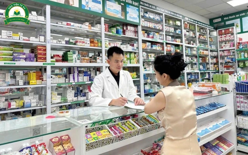 Học Trung cấp Dược sĩ học cuối tuần ra trường làm công việc gì?