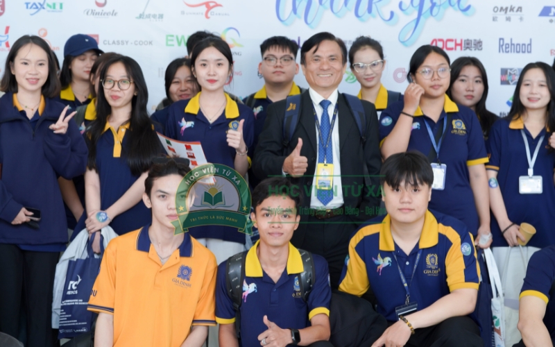 Ngành Quản trị kinh doanh học từ xa học mất bao lâu?