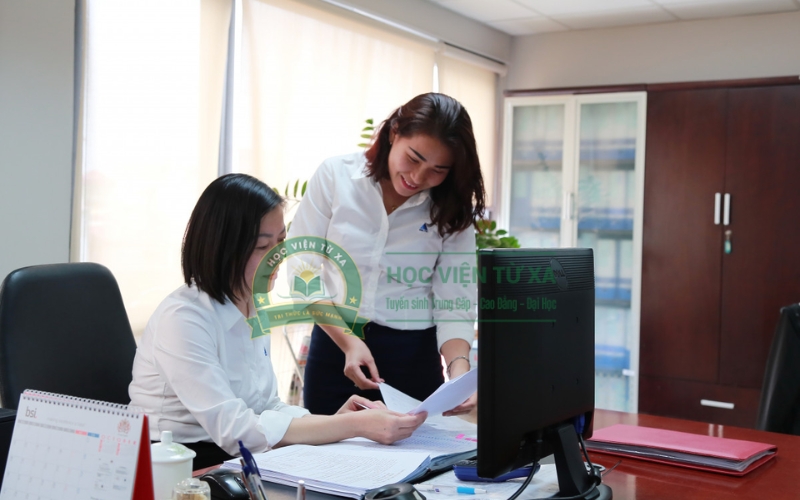 Tốt nghiệp Trung cấp Văn thư hành chính có thể học liên thông không?
