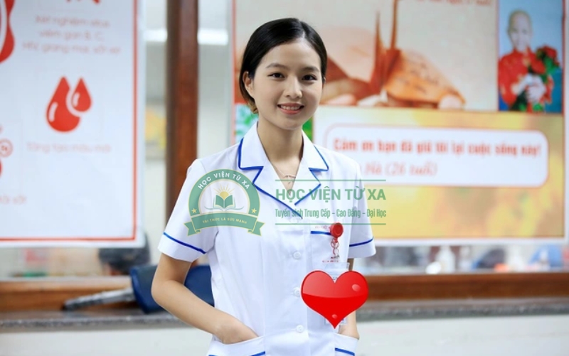 Điều kiện đăng ký học Trung cấp Điều dưỡng trực tuyến